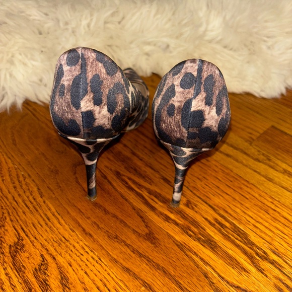 J.Crew Elsie Leopard Print Stiletto Pumps Size 9 - Picture 5 of 6